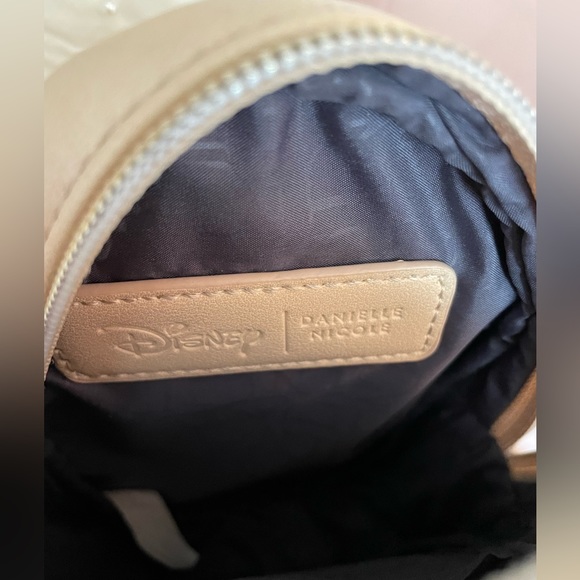 Danielle Nicole X Disney Tinkerbell Crossbody Bag - Picture 2 of 4